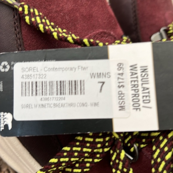 Sorel insulated waterproof boots BRAND NEW - Picture 9 of 9